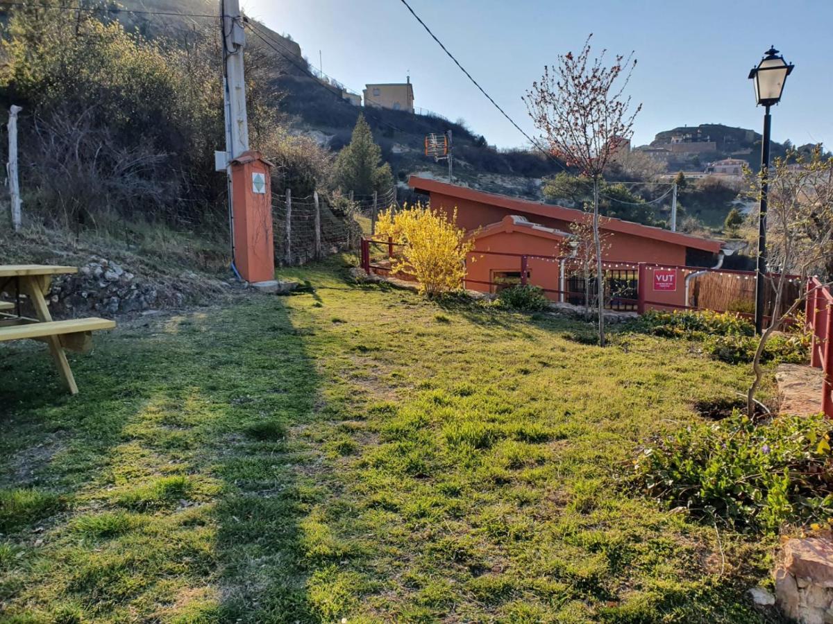 Casa Rural Manitoba Luxe Buenache de la Sierra ภายนอก รูปภาพ
