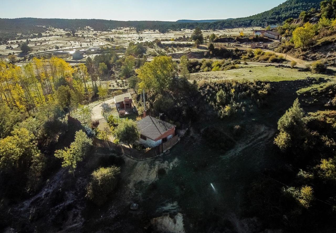 Casa Rural Manitoba Luxe Buenache de la Sierra ภายนอก รูปภาพ